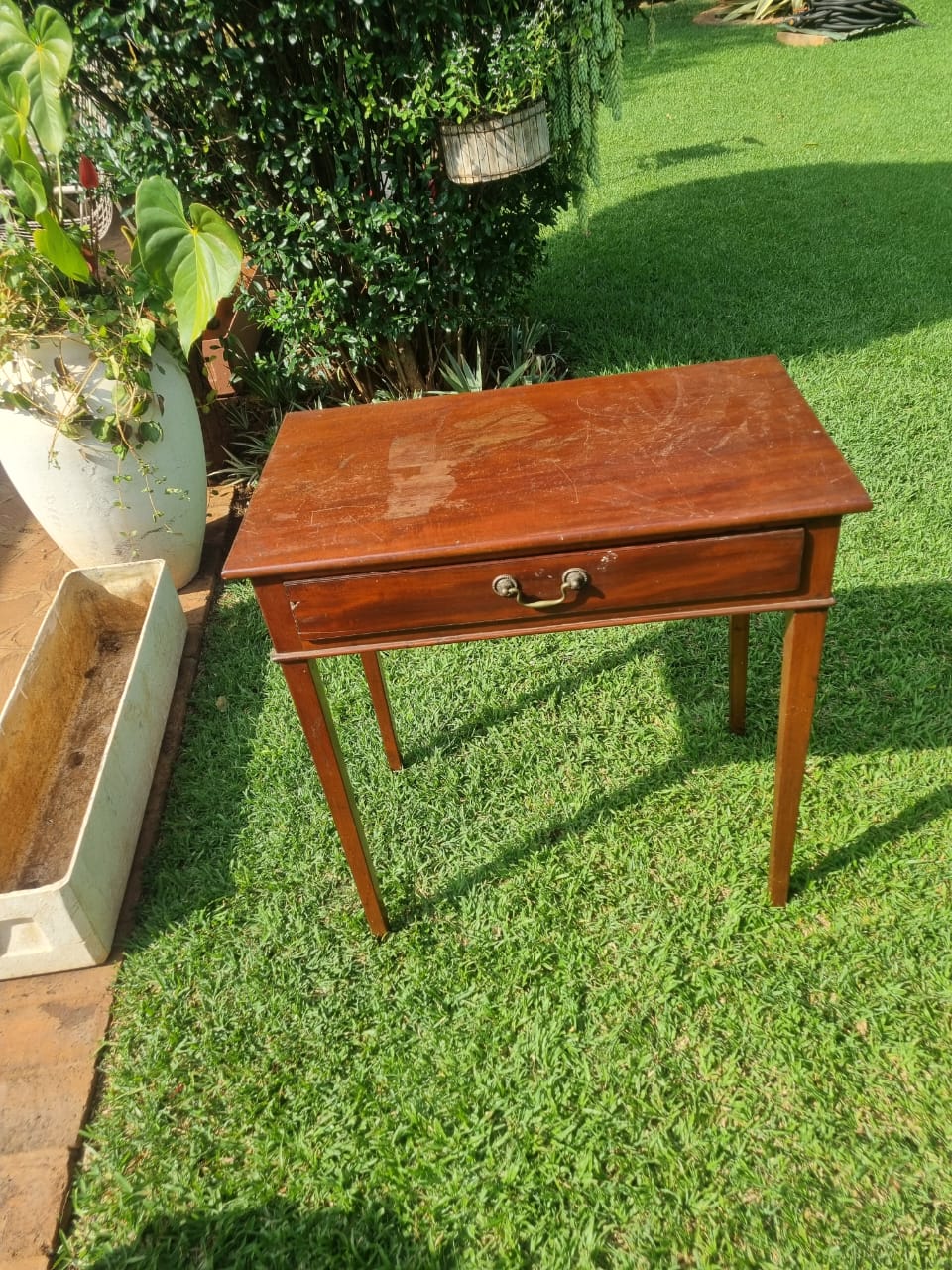 Small desk with drawer